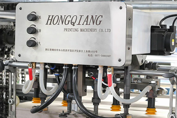 Dėl ko visiškai automatinės laminavimo mašinos yra patrauklus spausdinimo apdailos atnaujinimas?