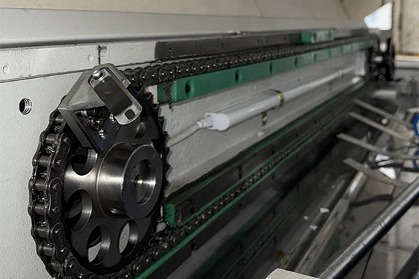 Kaip „Full-Servo“ technologija peržengia šilkografijos ribas?